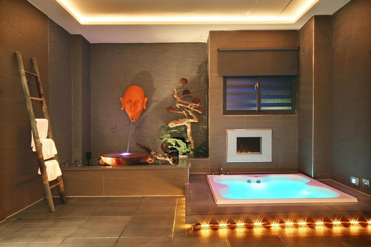 Spring Young Motel Fengyuan Extérieur photo