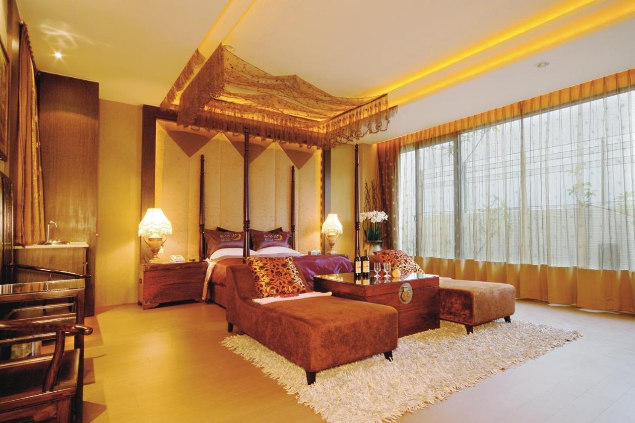 Spring Young Motel Fengyuan Extérieur photo