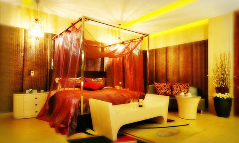 Spring Young Motel Fengyuan Extérieur photo